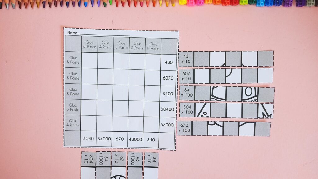 Align the paper strips at the side of the grid before paper weaving.